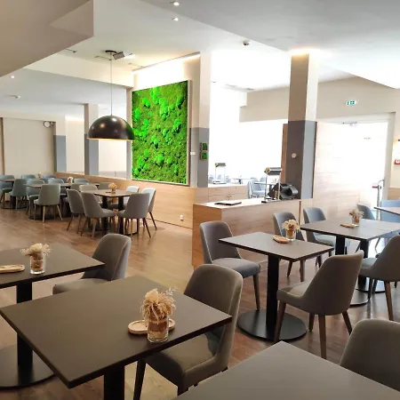 Stempferhof Szálloda 4*